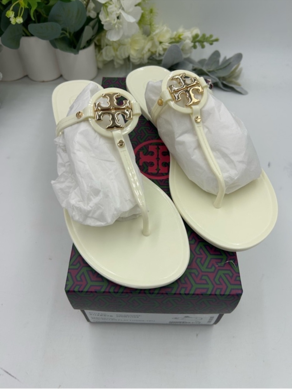Women’s Tory BURCH thong jelly, sandal size 11 NWT